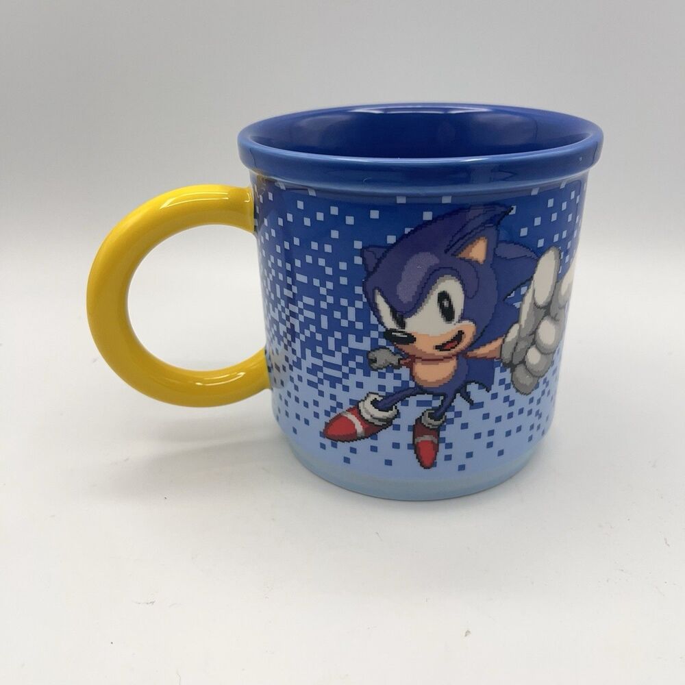 Hallmark Sonic the Hedgehog Gotta Go Faster Mug, 19 oz. Euc